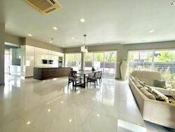 Holland Grove (D10), Detached #459371571